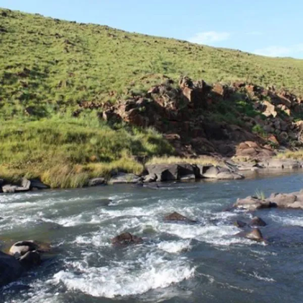 nguni-moon-tepee-camp-underberg-kbtul