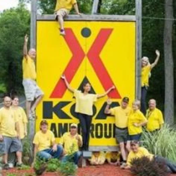 delaware-water-gap-pocono-mountain-koa-campground-east-stroudsburg-3wrxb