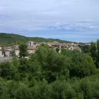 la-falaise-balazuc-ardeche-ixrr9