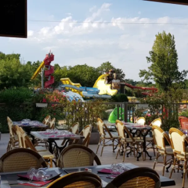 capfun-le-domaine-dimbours-larnas-ardeche-214ec