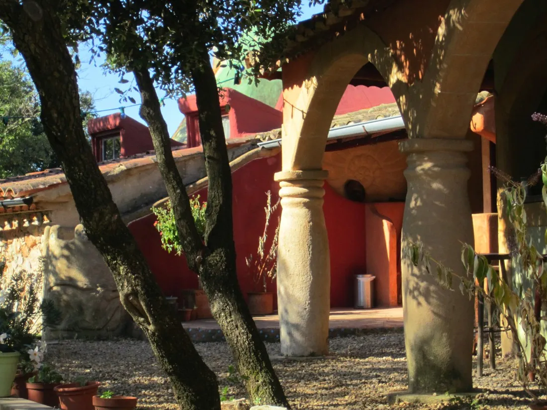 le-domaine-de-la-louviere-st-chinian-gmumw