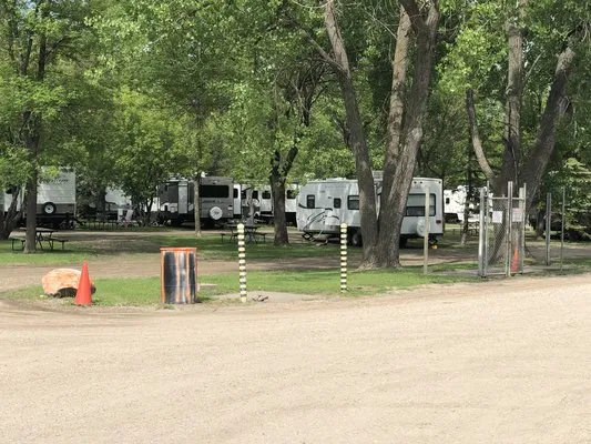 grand-forks-campground-grand-forks-2axhq