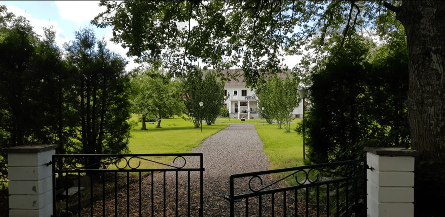 pensionat-klavasten-skovde-adghy
