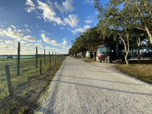 bradenton-hunsader-farms-koa-bradenton-drqdi