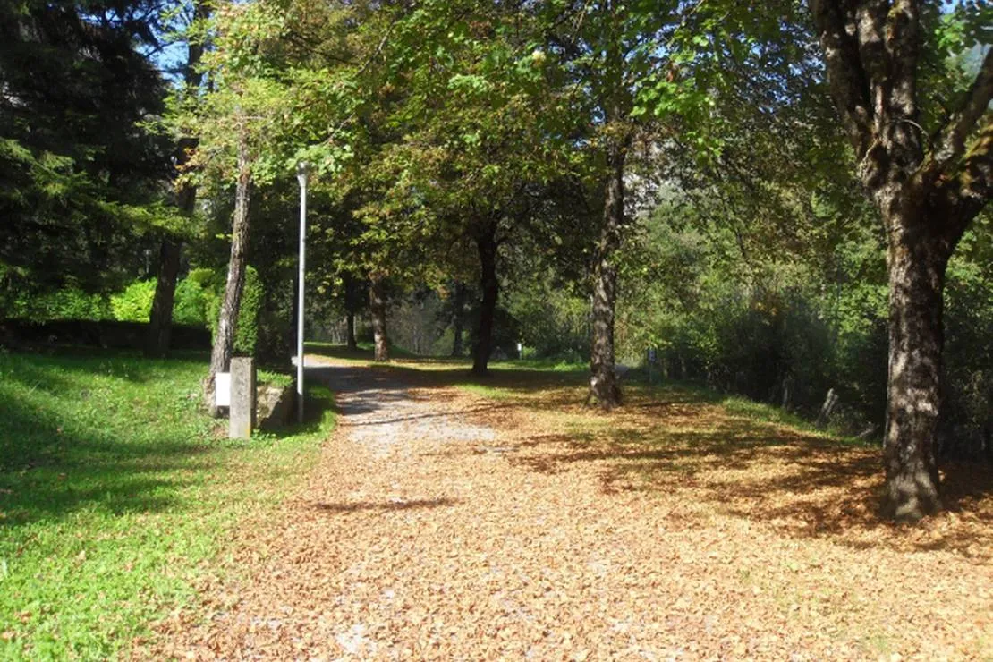 camping-municipal-de-la-baume-la-baume-fdzra