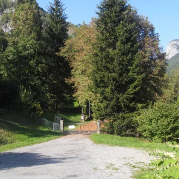 camping-municipal-de-la-baume-la-baume-u3eqe
