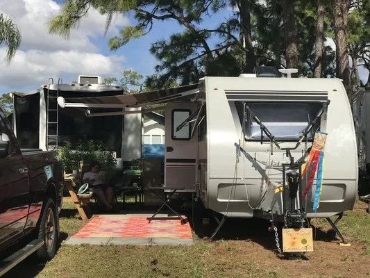 swan-lake-village-rv-resort-north-fort-myers-bc2cz