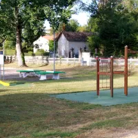 camping-au-fil-de-leau-saintes-z1lei