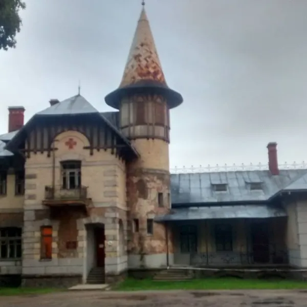 camping-pikkolovo-mozhayskoye-village-fchgi