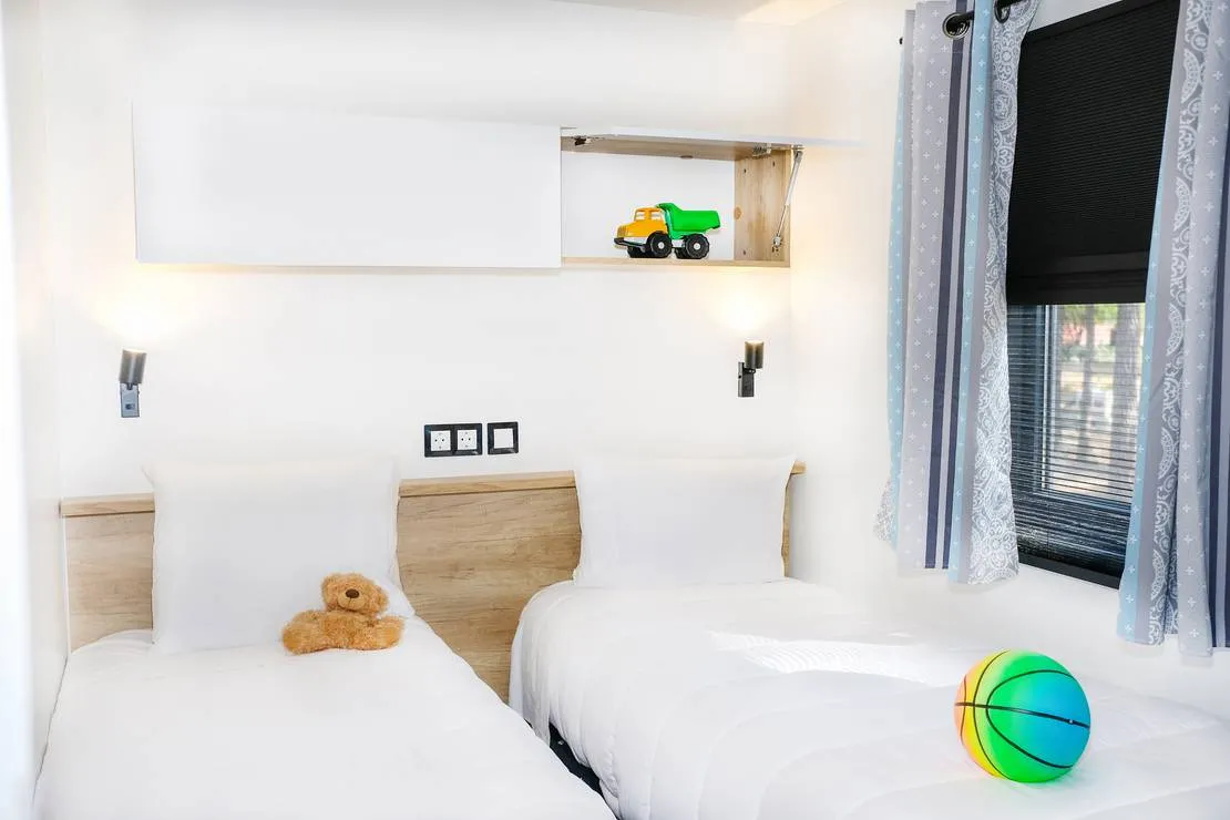 ohai-nazare-outdoor-resort-nazare-mthd5