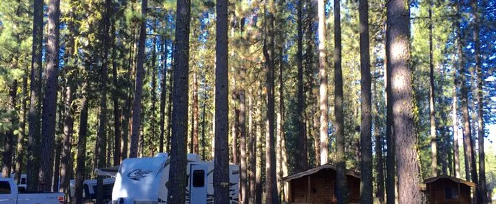 Movin' West RV Park