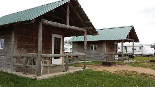 whitetail-bluff-camp-resort-cassville-9hvso