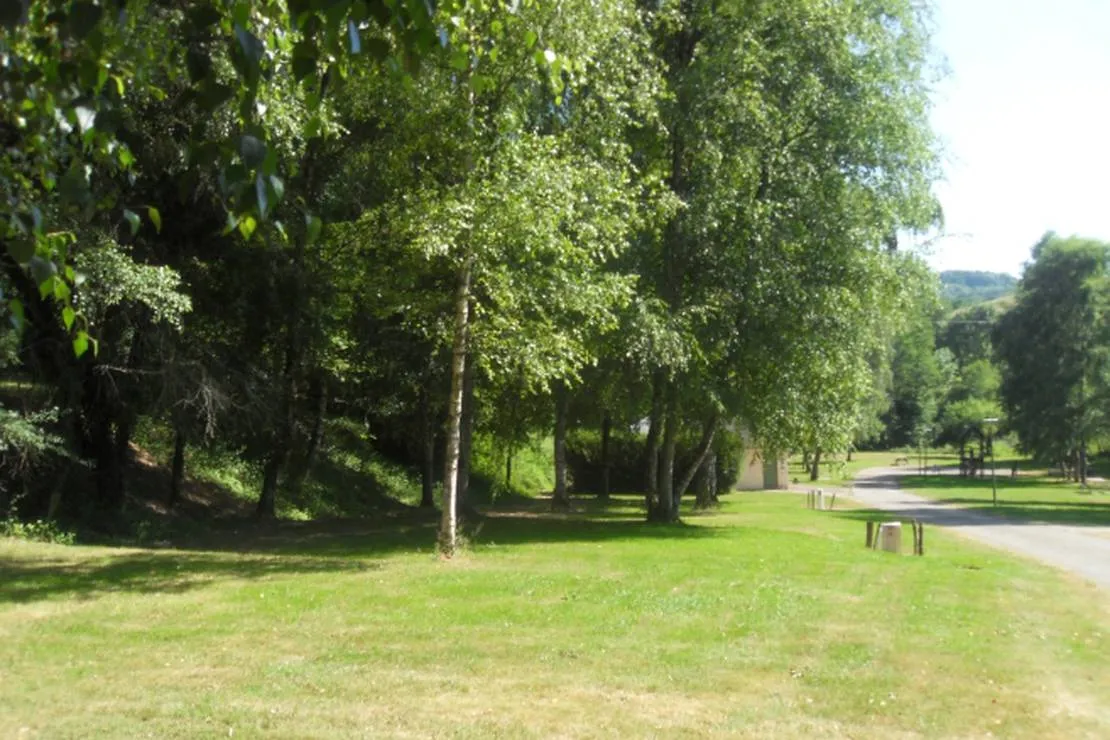 camping-municipal-villapourcon-villapourcon-cqx5e