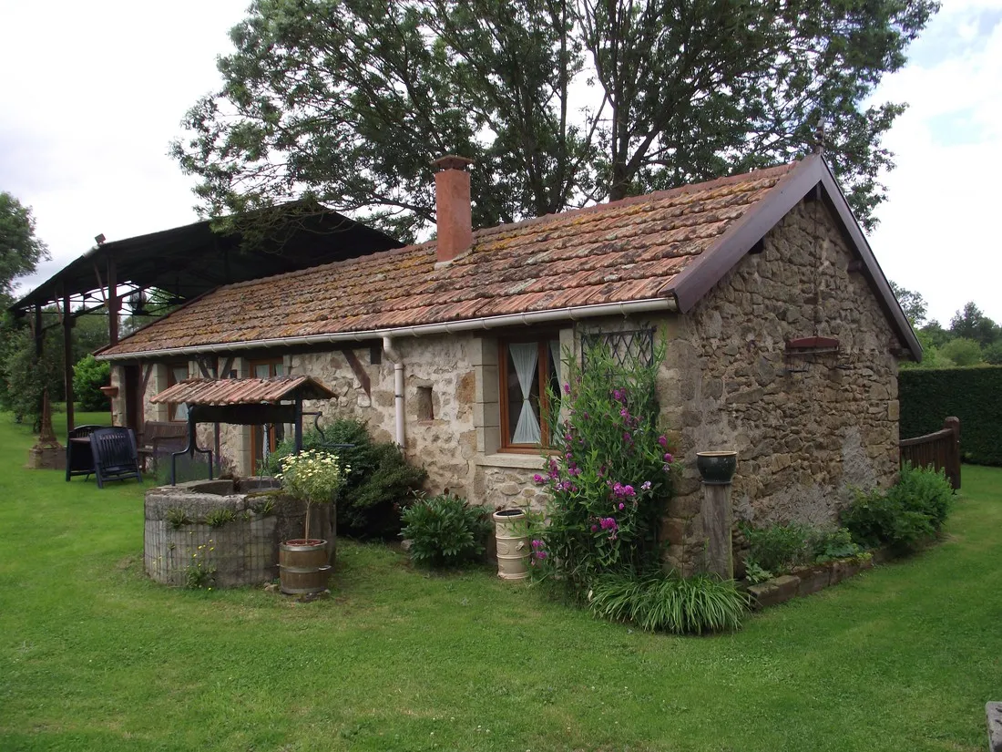 le-petit-chaumont-st-priest-en-murat-allier-neicr