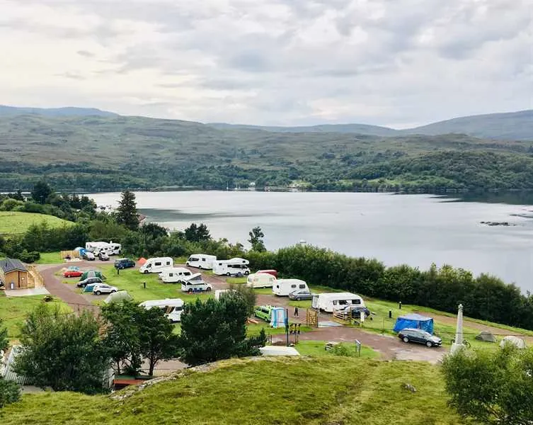 shieldaig-camping-and-cabins-strathcarron-yaadg