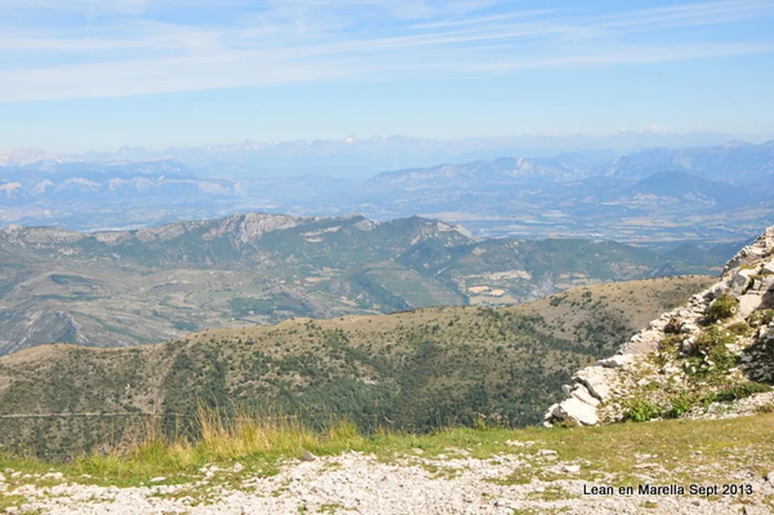 le-colorado-rustrel-v3m1l