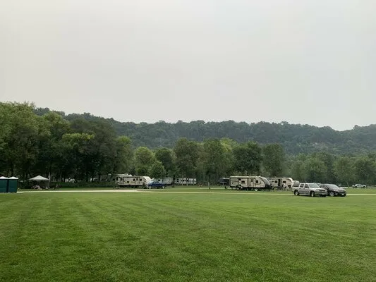 eagle-cliff-campground-and-lodging-lanesboro-tnezf