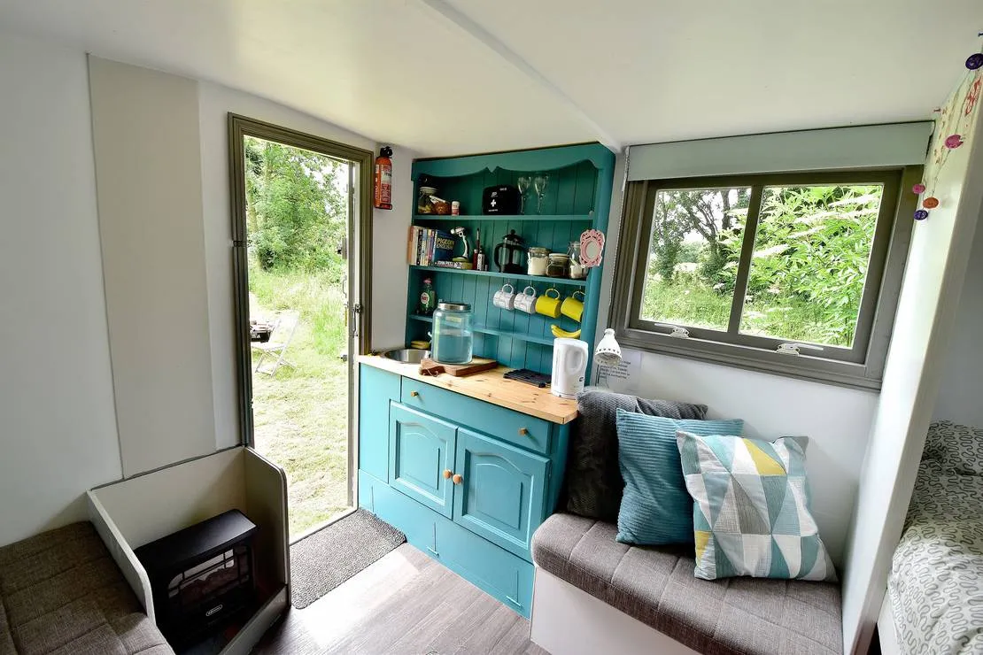 little-oak-campsite-retford-mhpv4