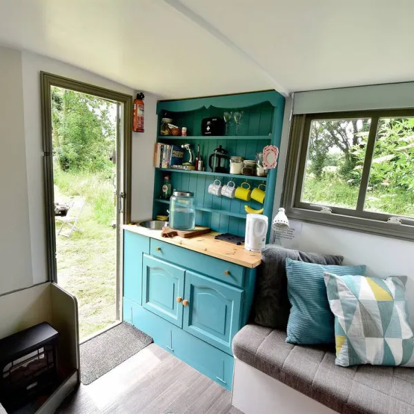 little-oak-campsite-retford-mhpv4