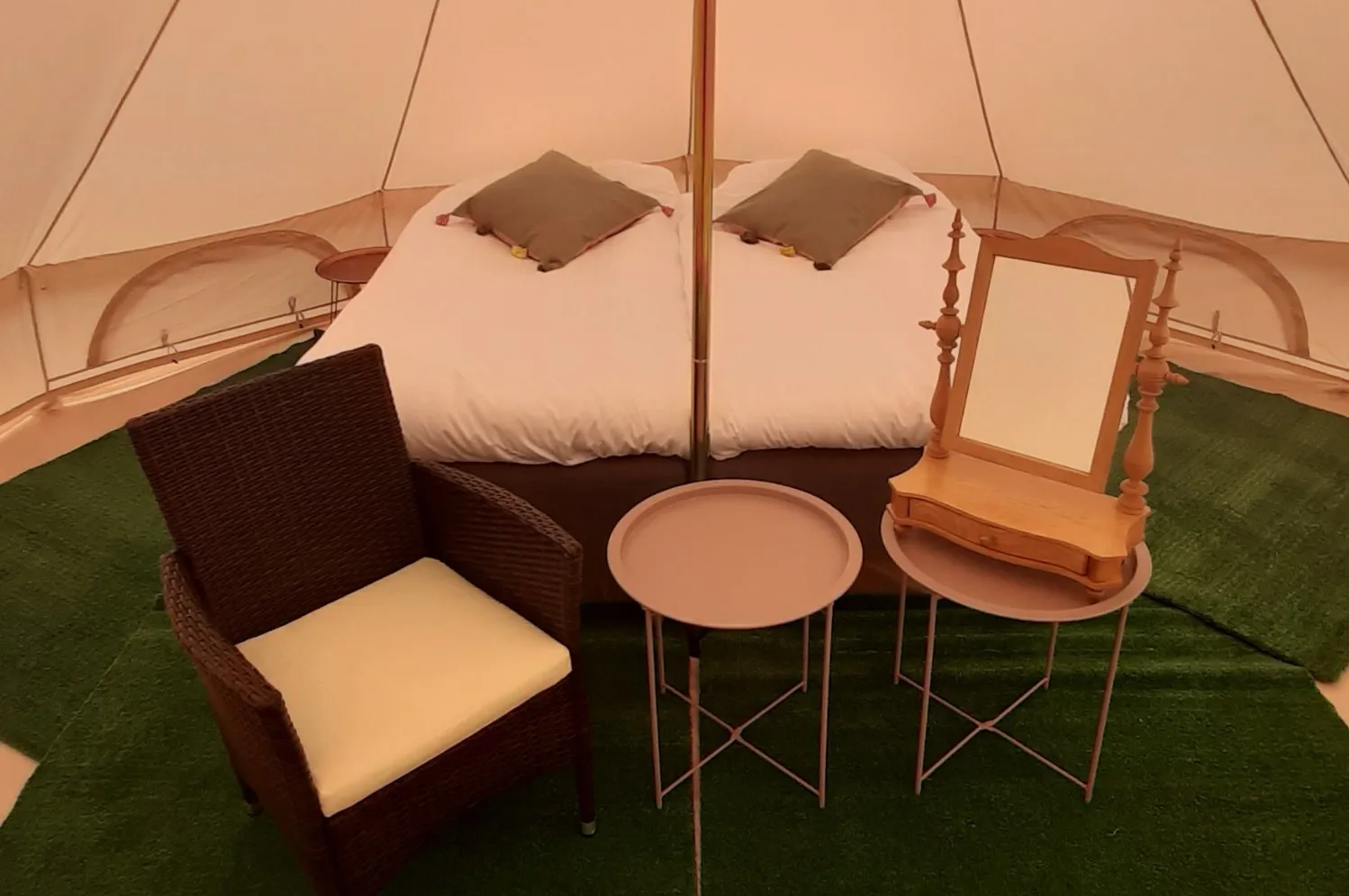 breanas-hotell-immeln-dqr8i