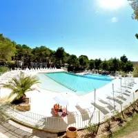 residentiel-la-pinede-castelnau-de-guers-1iwnx