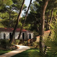 residentiel-la-pinede-castelnau-de-guers-cjzb1