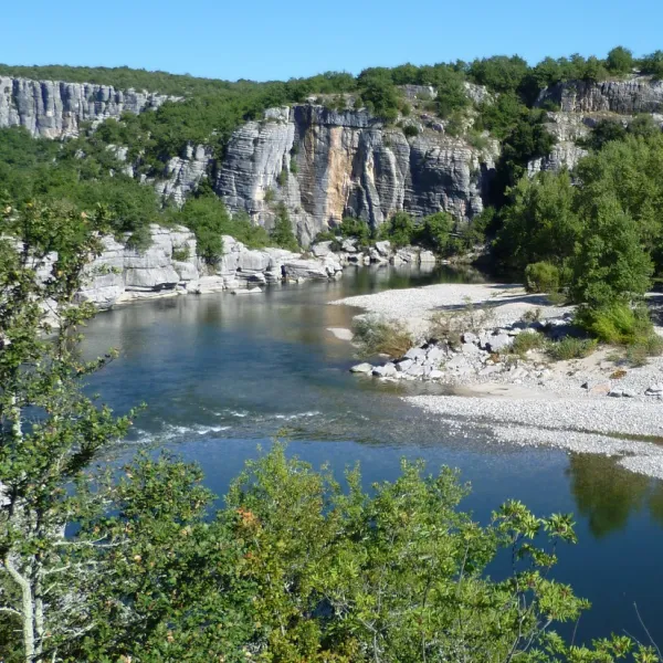 le-coin-charmant-chauzon-ardeche-tqrbo
