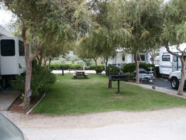 bay-pines-travel-trailer-park-morro-bay-zsmnu