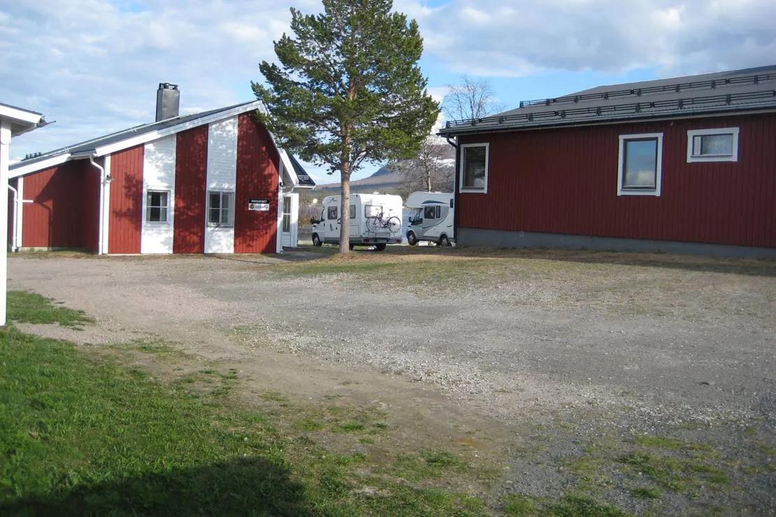 kyrkans-fjallgard-jakkvik-jackvik-q2vxl