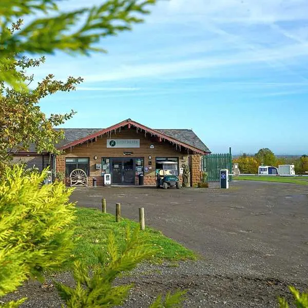 lady-heyes-touring-caravan-park-frodsham-6cc28