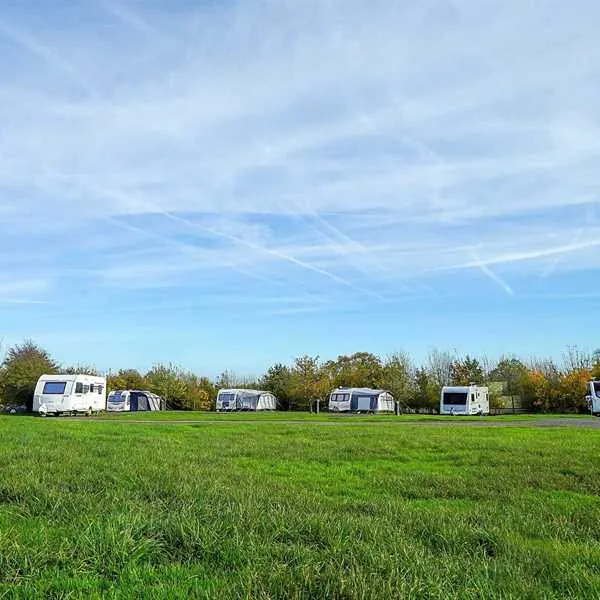 lady-heyes-touring-caravan-park-frodsham-yy3xv
