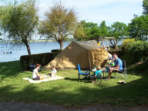 beau-rivage-salles-curan-aveyron-hrkck