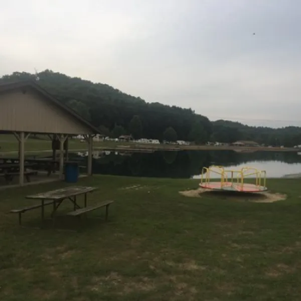 paradise-valley-campground-guernsey-c7ygp