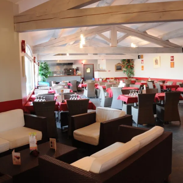 les-fontaines-pernes-les-fontaines-vaucluse-7oact