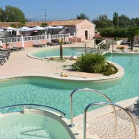 les-fontaines-pernes-les-fontaines-vaucluse-grxsr