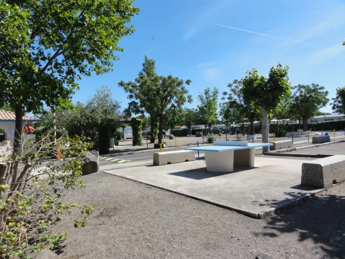le-domaine-des-belles-florensac-yecpv