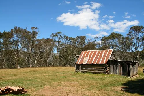 davies-plain-hut-campground-tom-groggin-jyhud