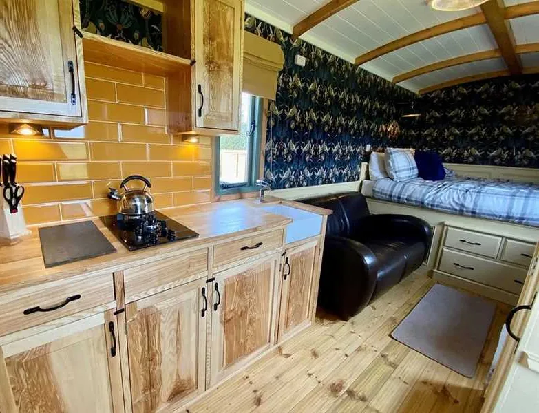 bramble-hill-glamping-filey-utu0x