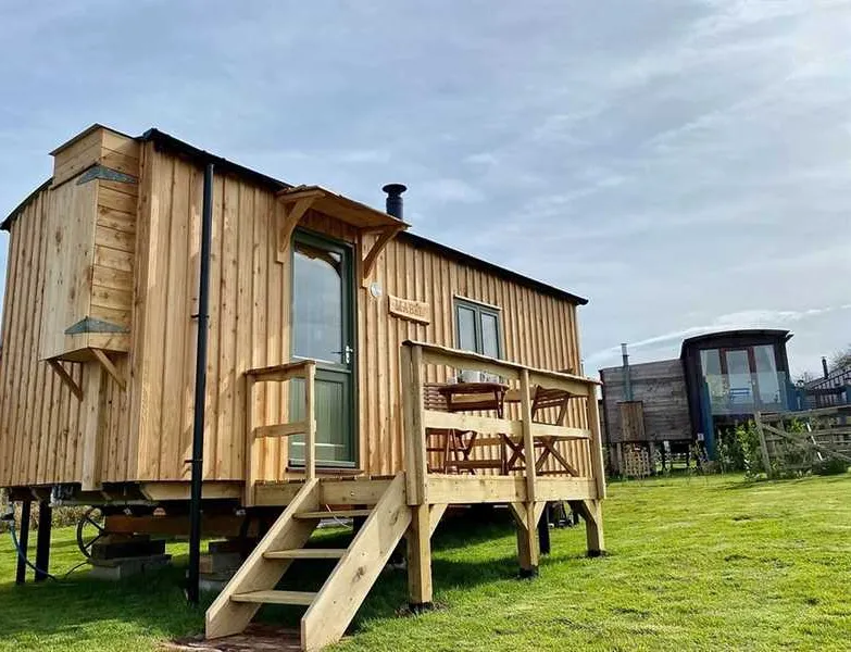 bramble-hill-glamping-filey-uvobr
