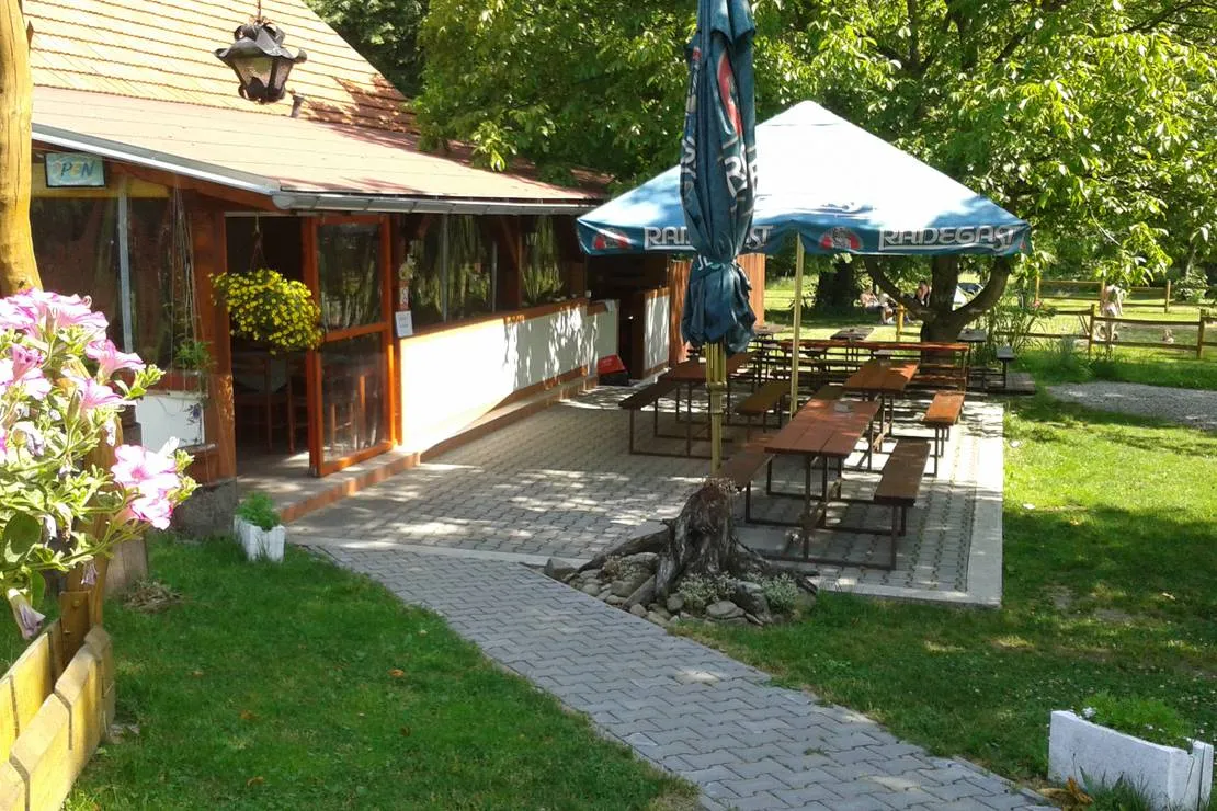 camp-pod-kastany-moravka-byk9j