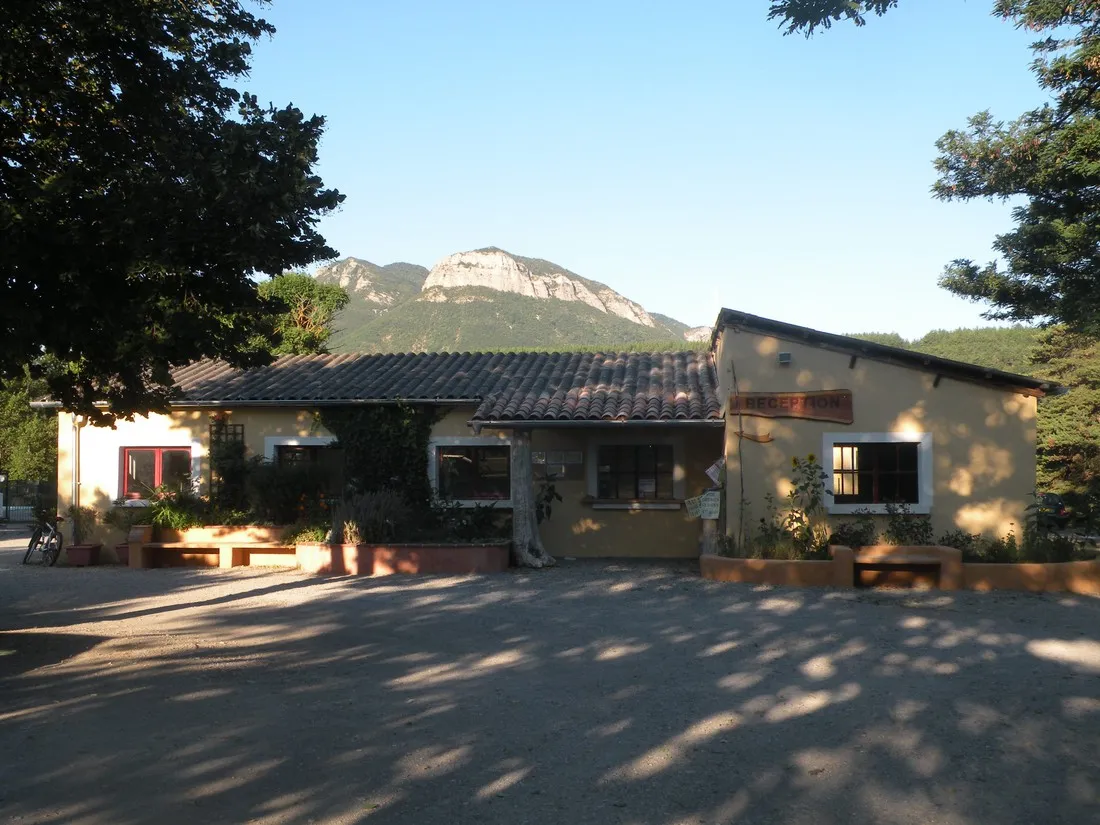 les-cigales-st-genis-th0sg