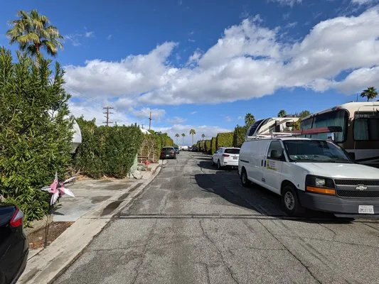happy-traveler-rv-park-palm-springs-2rtaz