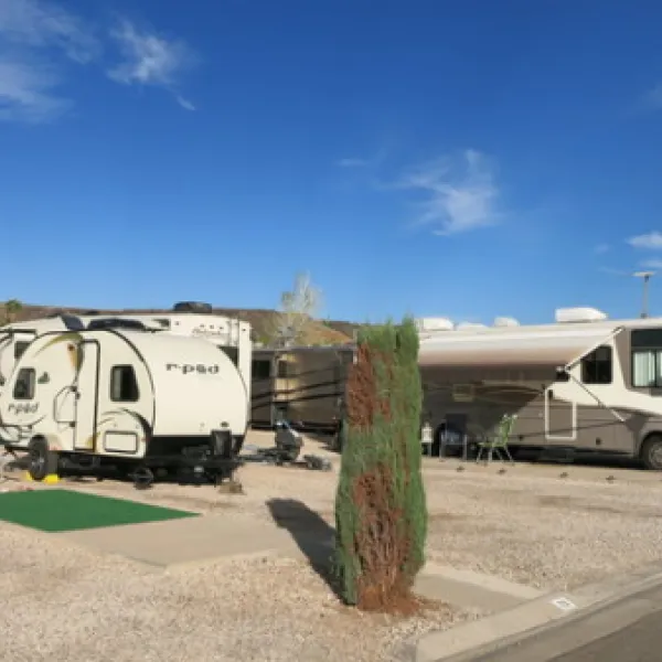 McArthur's Temple View RV Resort