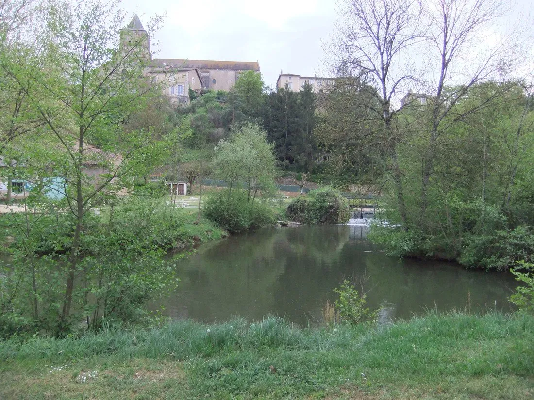 municipal-de-vauchiron-lusignan-vienne-0ugel