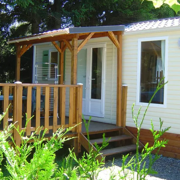 camping-du-bois-de-graviere-besse-sainte-anastaise-qjsl5