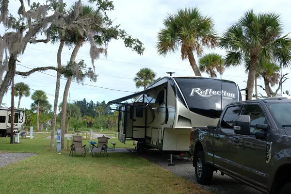 vero-beach-kamp-sebastian-rmslx