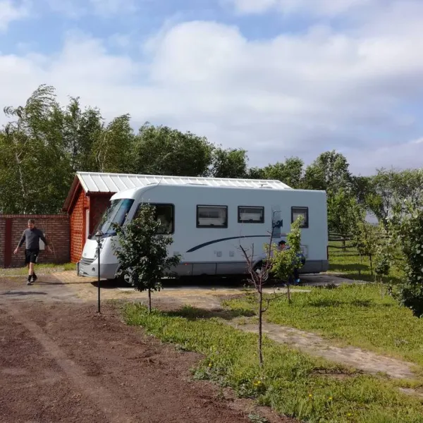 salas-farma-47-cenej-novi-sad-barey