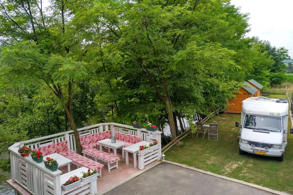 autocamp-visoko-visoko-tldmq