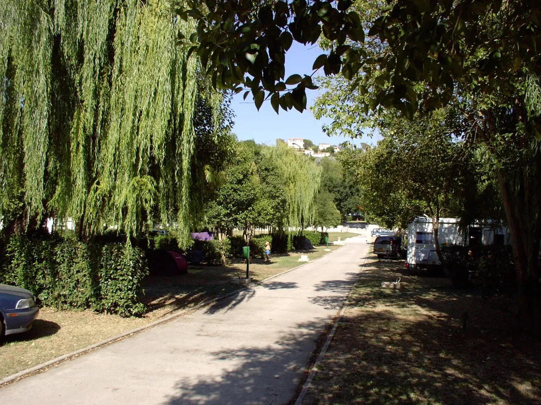 caravaning-st-paul-st-paul-de-vence-pyo3z