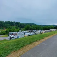 twin-creek-rv-resort-gatlinburg-q9va7